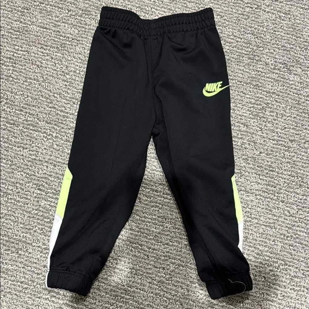 Nike Kids Black and Green Jogger Pants